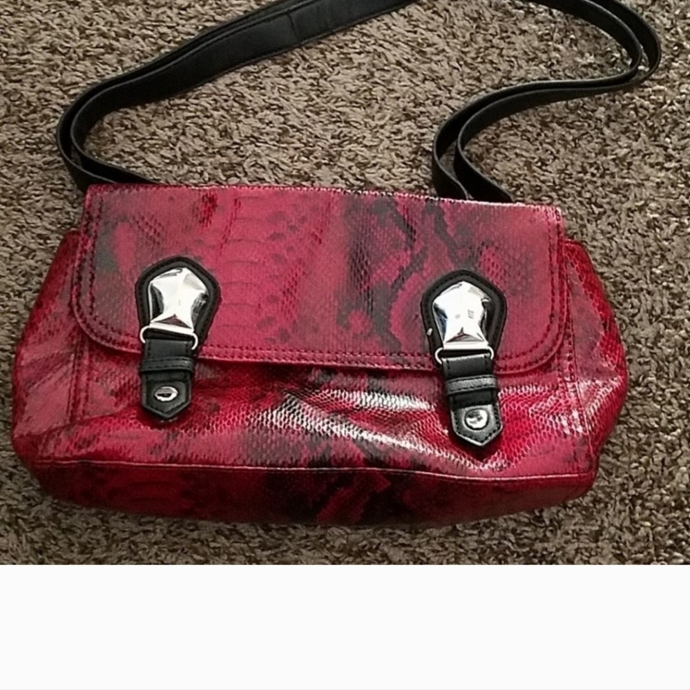 Red Snakeskin Purse - Picture 3 of 5